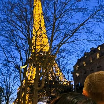 Jade Picon e André Lamoglia curtem viagem romântica em Paris