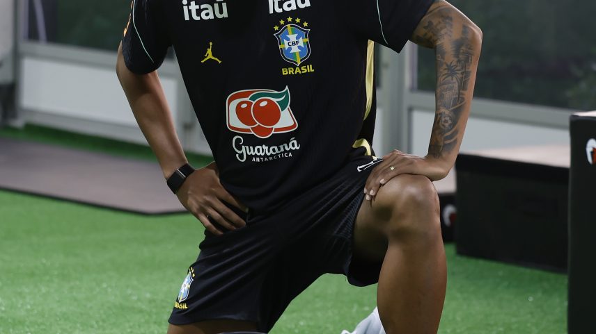 Rayan destaca concorrência no ataque da Seleção, mostra credenciais e mira Copa