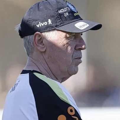 Ancelotti confirma Danilo na lista final da Copa do Mundo
