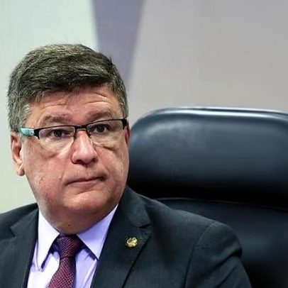 Presidente da CPI do INSS rebate Moraes e nega vazamento de conversas