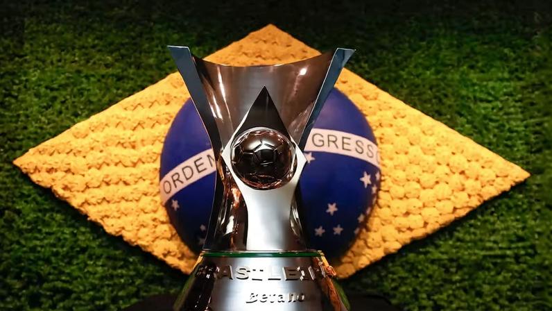 Taça Troféu da Série A do Brasileiro Brasileirão — Foto: Lívia Villas Boas/CBF