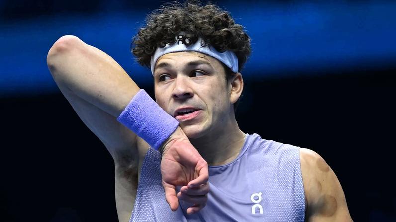 Shelton afirma recuperação de forte virose e entusiasmo para Miami