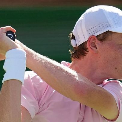 Sinner vence Medvedev e conquista título em Indian Wells