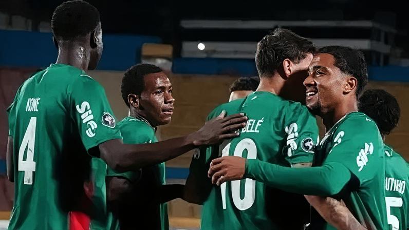 Palmeiras derrotou a Universidad Católica-EQU por 5 a 0, neste domingo (08), no Estádio Olímpico Atahualpa, em Quito-EQU