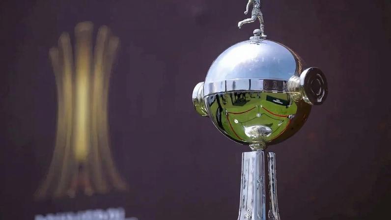 Taça da Libertadores da América (Foto: Pablo Porciuncula/AFP)