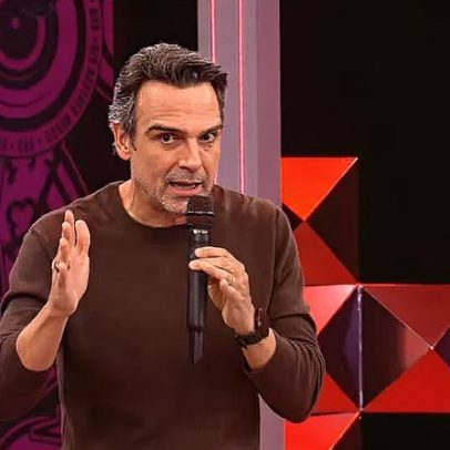 Tadeu Schmidt cita Pedro Bial na eliminação de Cowboy no BBB 26