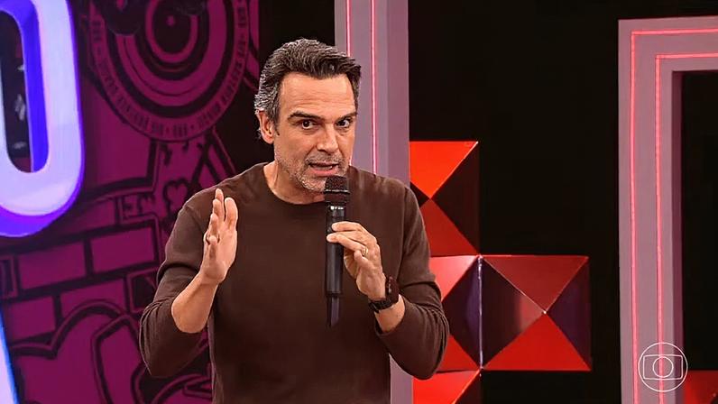 Tadeu Schmidt, apresentador do BBB 26