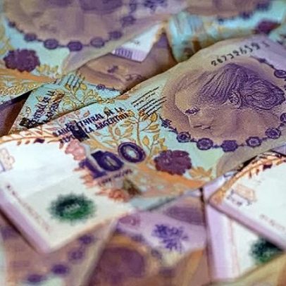 Argentina: BC compra US$ 1,2 bi em março, sustenta o peso