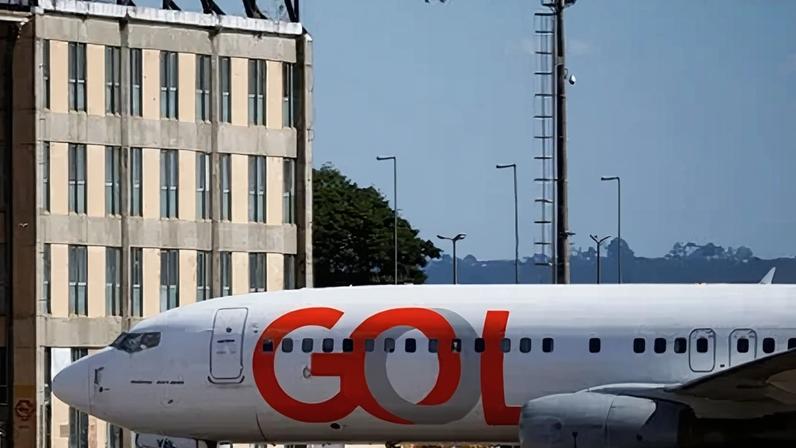 Avião da Gol no aeroporto de Brasília