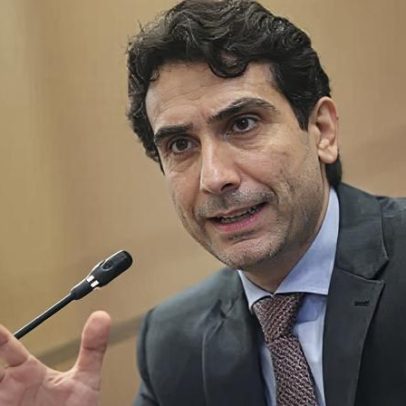 Conservadorismo do BC ganha tempo para entender impactos da guerra