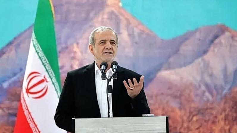 Presidente iraniano Masoud Pezeshkian em Ilam