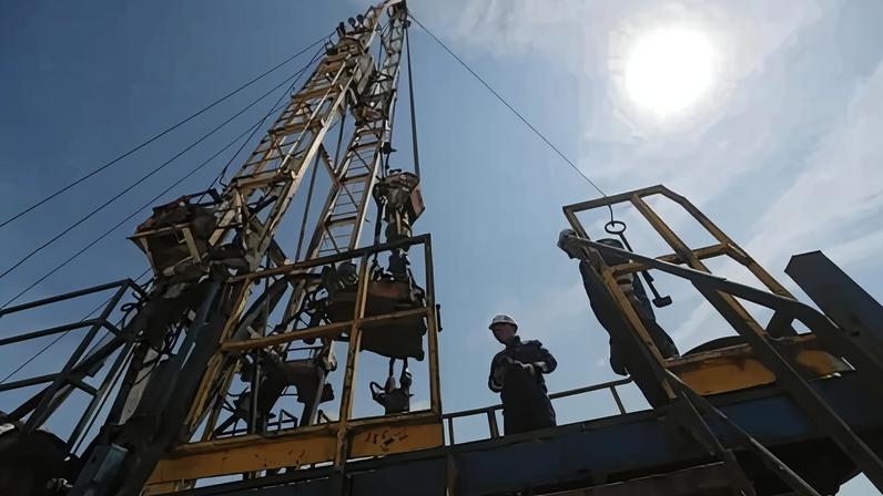 Plataforma de perfuração de petróleo