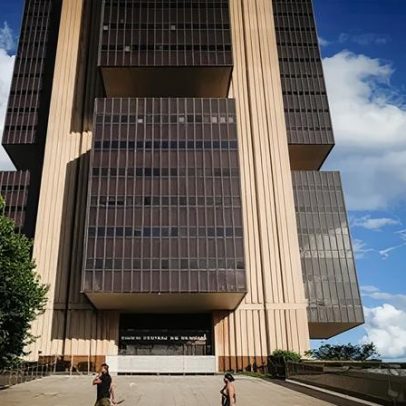 BC não vê inflação no centro da meta até 2028, cita pressão do petróleo