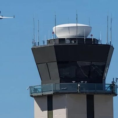 Torre de controle de aeroporto nos EUA é esvaziada por cheiro de queimado