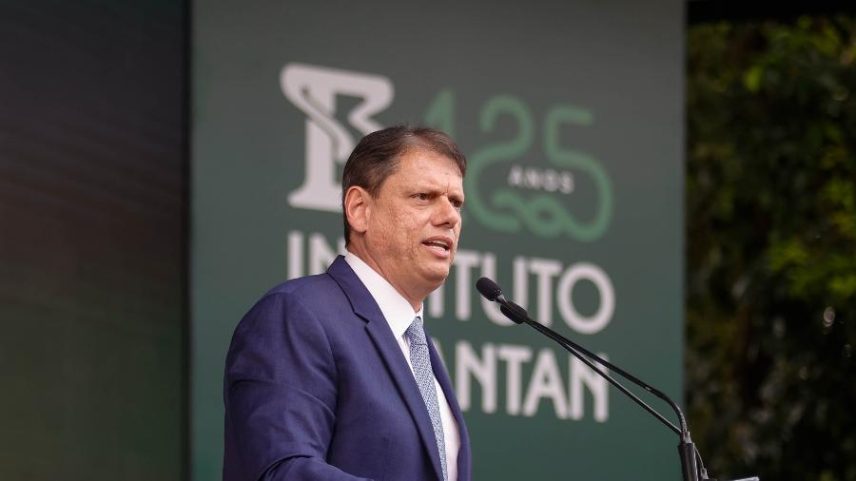 Tarcísio de Freitas durante comemoração dos 125 anos do Instituto Butantan