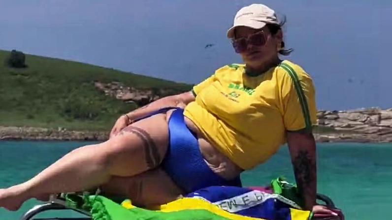 Thais Carla sensualiza de look 'Brazilcore' e anda de buggy com o marido, Israel Reis, em viagem — Foto: Reprodução/Instagram