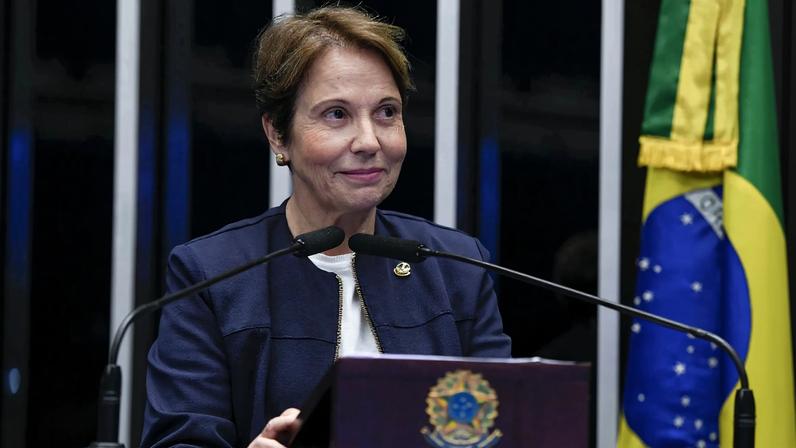 Senadora Tereza Cristina (PP) é apontada como um nome forte para concorrer na chapa de Flávio Bolsonaro (PL) como vice-presidente, embora ainda não tenha recebido um convite formal. (Foto: Jefferson Rudy/Agência Senado)