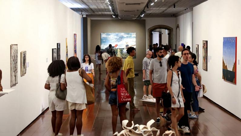 Abertura da exposição Constelações – 40 anos do Paço Imperial, no centro do Rio de Janeiro