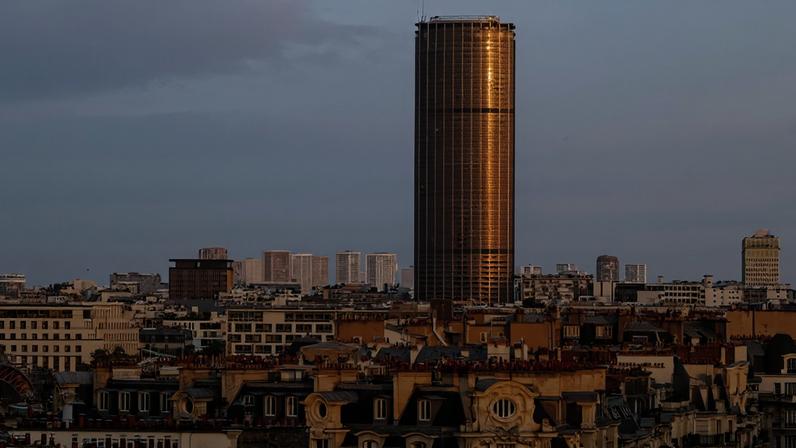 Torre Montparnasse: a odisseia da remodelação do edifício mais odiado de Paris — Foto: Alexander Spatari/Getty Images