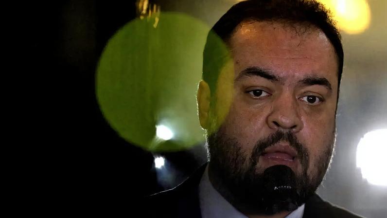 Rio de Janeiro (RJ), 06/10/2023 - O secretário-executivo do ministério da Justiça e Segurança Pública, Ricardo Cappelli, e o governador do Rio de Janeiro, Claudio Castro, falam com a imprensa após reunião no Palácio Guanabara. Foto:Tânia Rêgo/Agência Brasil
