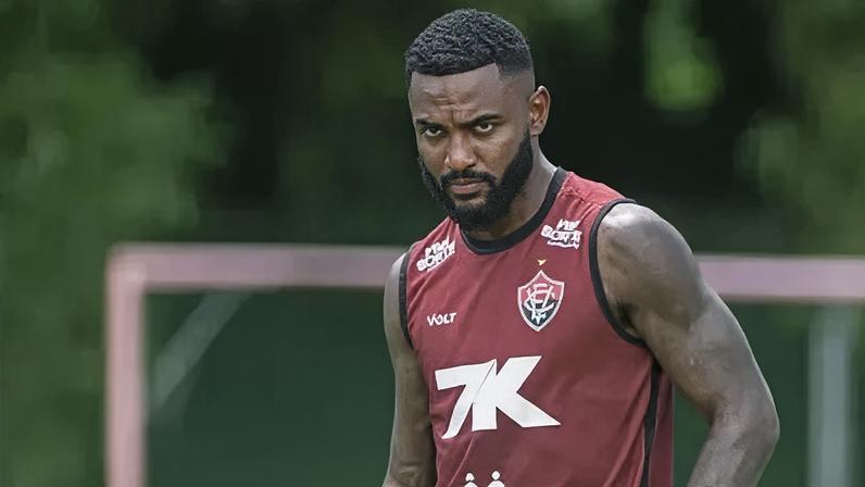 Vitória divulga provável escalação para jogo contra Grêmio