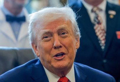 Trump estende suspensão de ataques a instalações iranianas por mais 10 dias
