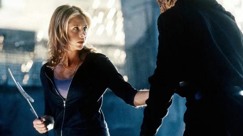 Sarah Michelle Gellar diz que executivo que cancelou a série não gosta de Buffy