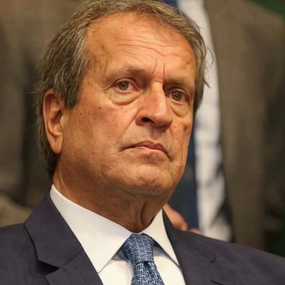 Valdemar: família Bolsonaro precisa resolver problemas para vencer eleições