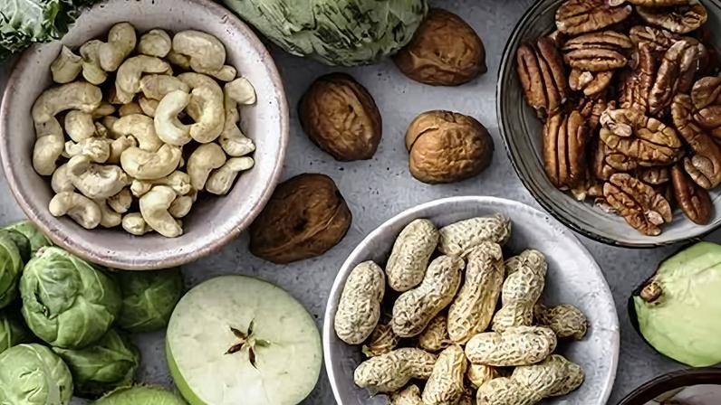 Amendoim: de vilão a aliado para quem quer ganhar músculos