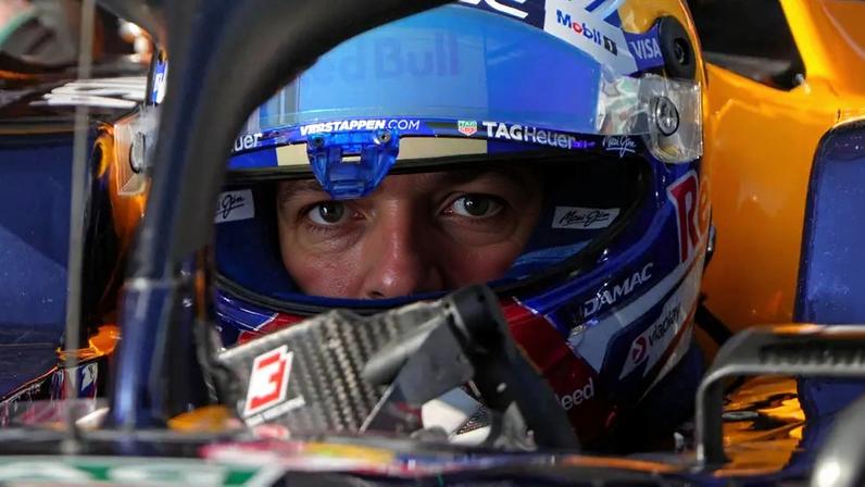 Verstappen critica regras da F1: quem gosta disso não entende corrida