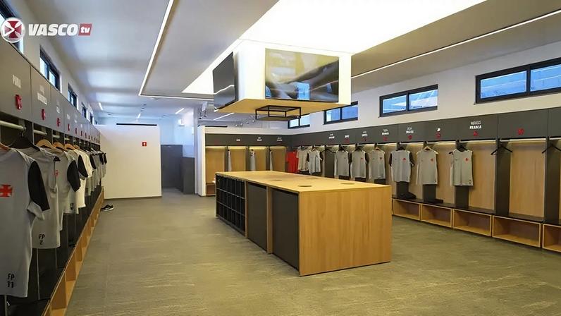 Novo vestiário do CT Moacyr Barbosa, do Vasco (Foto: Reprodução/VascoTV)