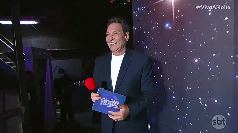 Viva a Noite retorna com audiência em alta e vence a Record