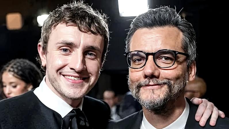 Wagner Moura e Paul Mescal posaram juntos durante cerimônia que aconteceu no dia 15 de março
