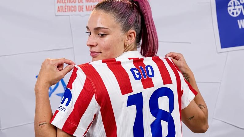 Gio Garbelini, do Atlético de Madrid, é acusada de racismo em partida da Copa da Rainha — Foto: Reprodução / Gio Garbelini