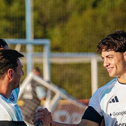 Giay, do Palmeiras, perde ligação e recebe notícia de convocação pela família