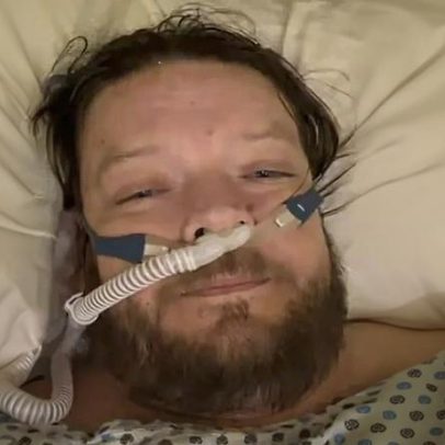Estrela de Pawn Stars, Corey Harrison, pede ajuda para pagar dívida de moto