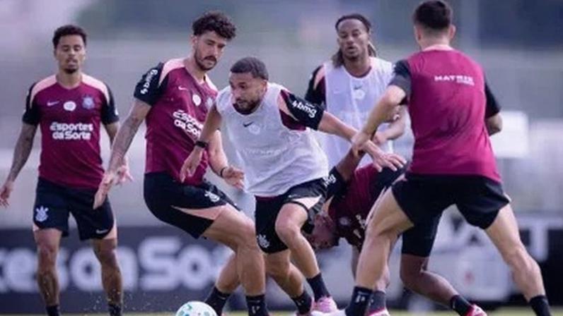 Zakaria Labyad estreia no Corinthians e gera primeiras impressões