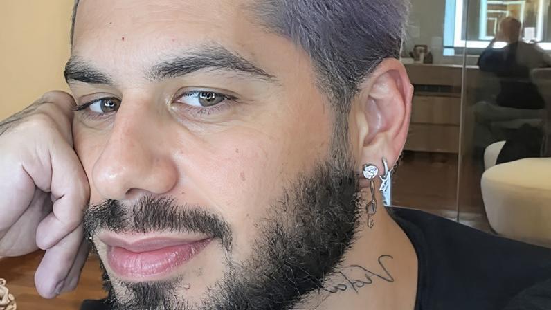 Zé Felipe revela que tinha dificuldades para ler livros