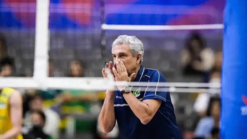 Zé Roberto avaliou campanha do Brasil na VNL