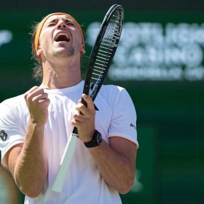 Zverev vence Tiafoe e mira semifinal inédita contra Fils