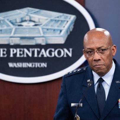 Trump limpa alto escalão militar; exonerados desde o início do mandato