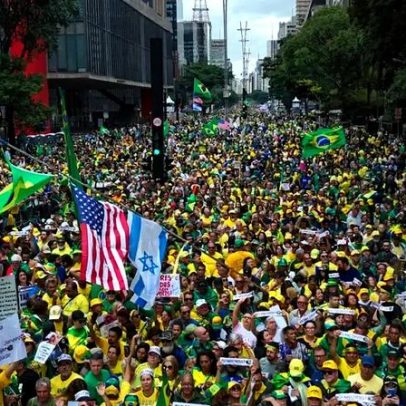 Grupo conservador vence a esquerda e reserva Avenida Paulista Dia do Trabalho
