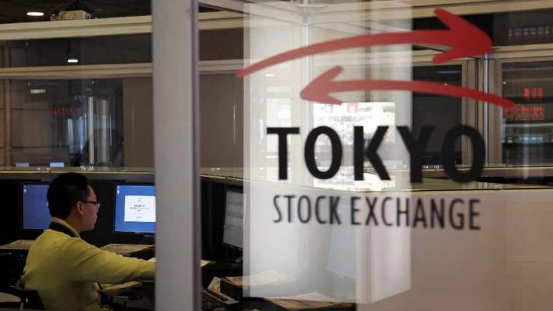 Bolsa de Valores de Tóquio: mercado asiático reage positivamente à possibilidade de negociações de paz — Foto: Junko Kimura/Bloomberg