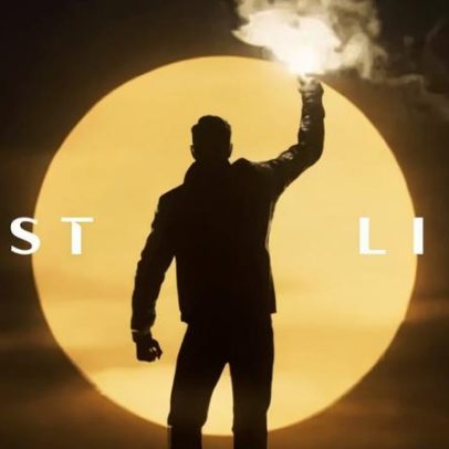 007 First Light revela abertura com trilha cantada por Lana Del Rey