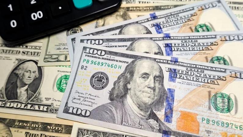 Federal Reserve manteve sua taxa de juros de referência na faixa de 3,50% a 3,75% no mês passado.