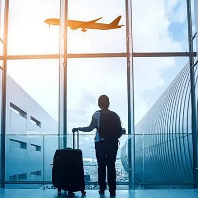 Europa tem seis semanas de combustível de aviação, alerta chefe de energia