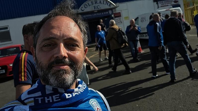 Fã de videogames viaja mais de 1.000 milhas para realizar sonho