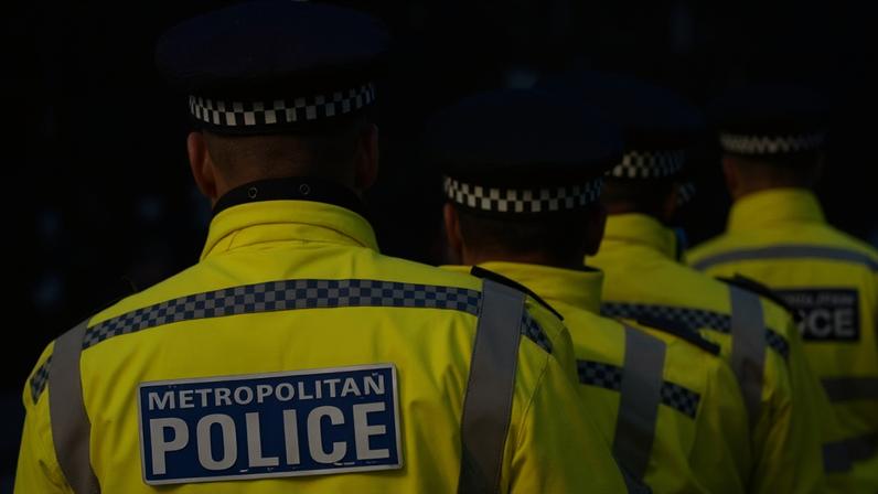 Polícia Metropolitana criticada por uso intrusivo de IA