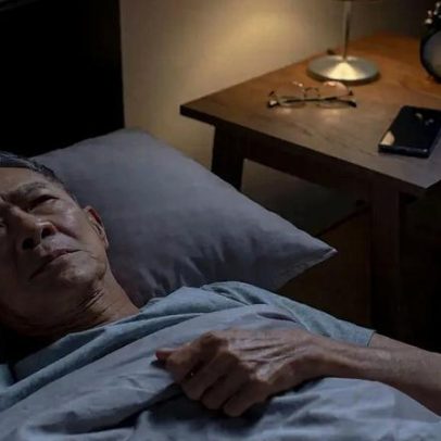 Acordar às 3 da manhã toda noite? Entenda as possíveis causas