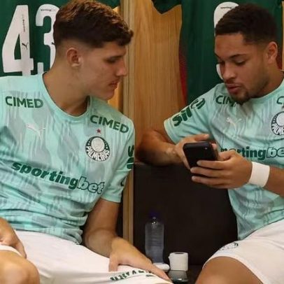 Por que Vitor Roque ainda não foi liberado para jogar pelo Palmeiras